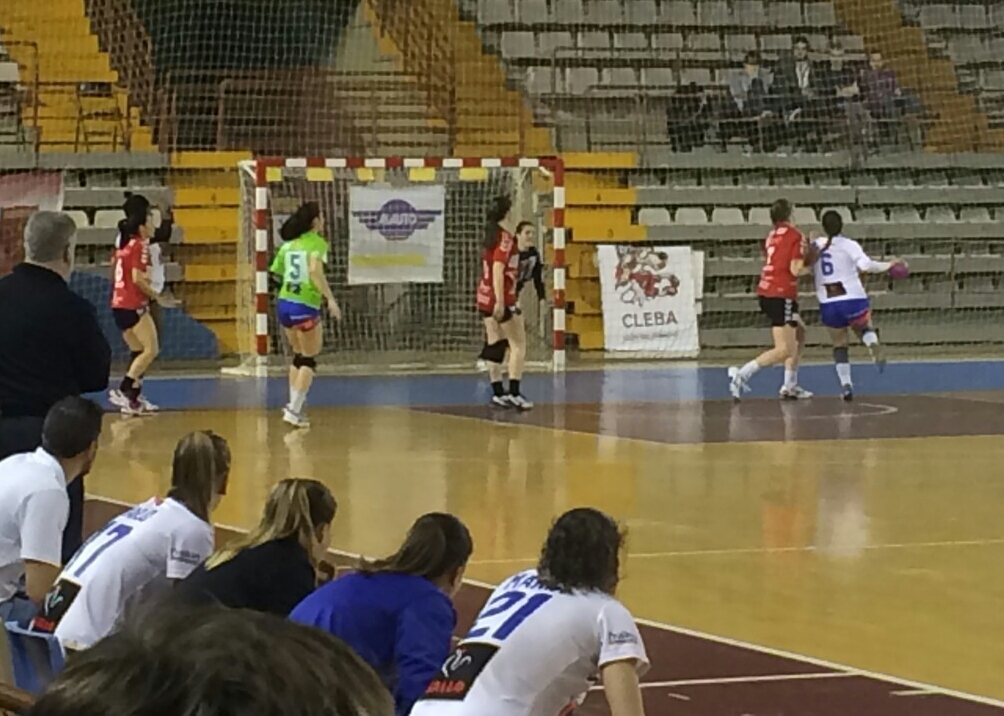 El KH-7 BM Granollers jugant amb portera-jugadora